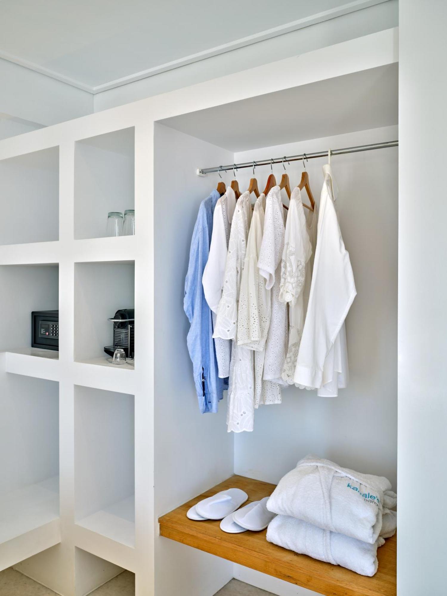 Kanale'S Rooms & Suites เนาซา ภายนอก รูปภาพ