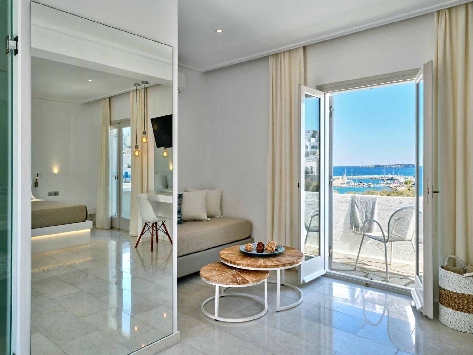 Kanale'S Rooms & Suites เนาซา ภายนอก รูปภาพ