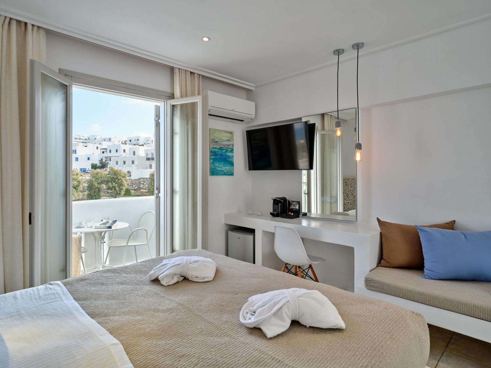 Kanale'S Rooms & Suites เนาซา ภายนอก รูปภาพ