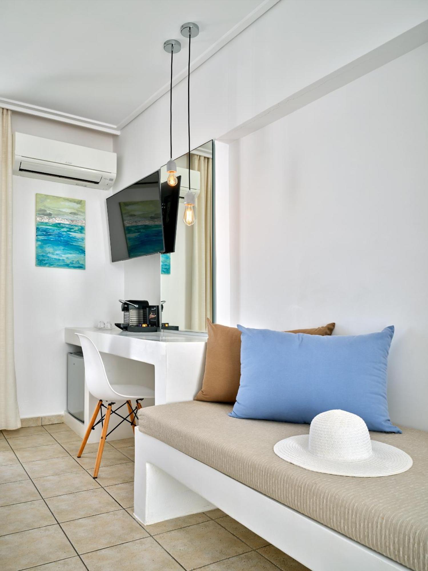Kanale'S Rooms & Suites เนาซา ภายนอก รูปภาพ
